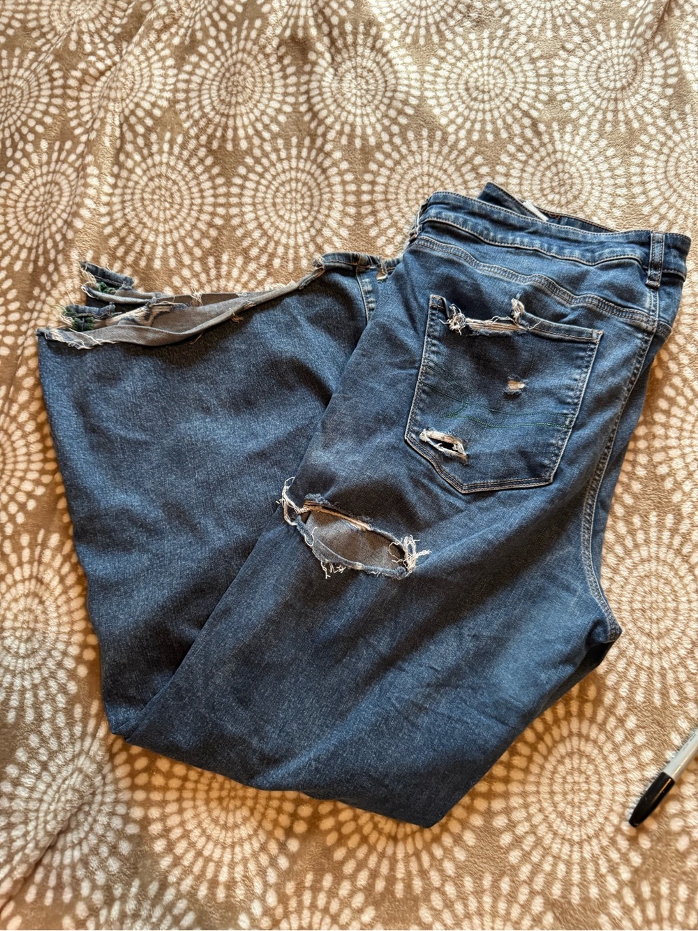 American Eagle Outfitters Festival Flare Distressed Jeans size 20 Regular